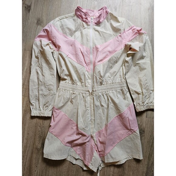 Hot & Delicious Womens Windbreaker Romper Pink/White Color W/Pockets Size Medium - Picture 1 of 6